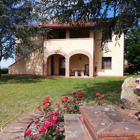 Agriturismo Montemari Βίλα Palaia Εξωτερικό φωτογραφία